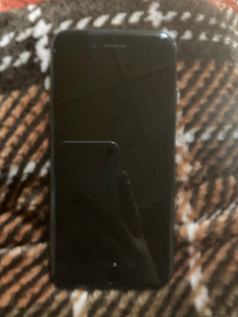 iPhone8 スペースグレイ　256GB SIMフリー