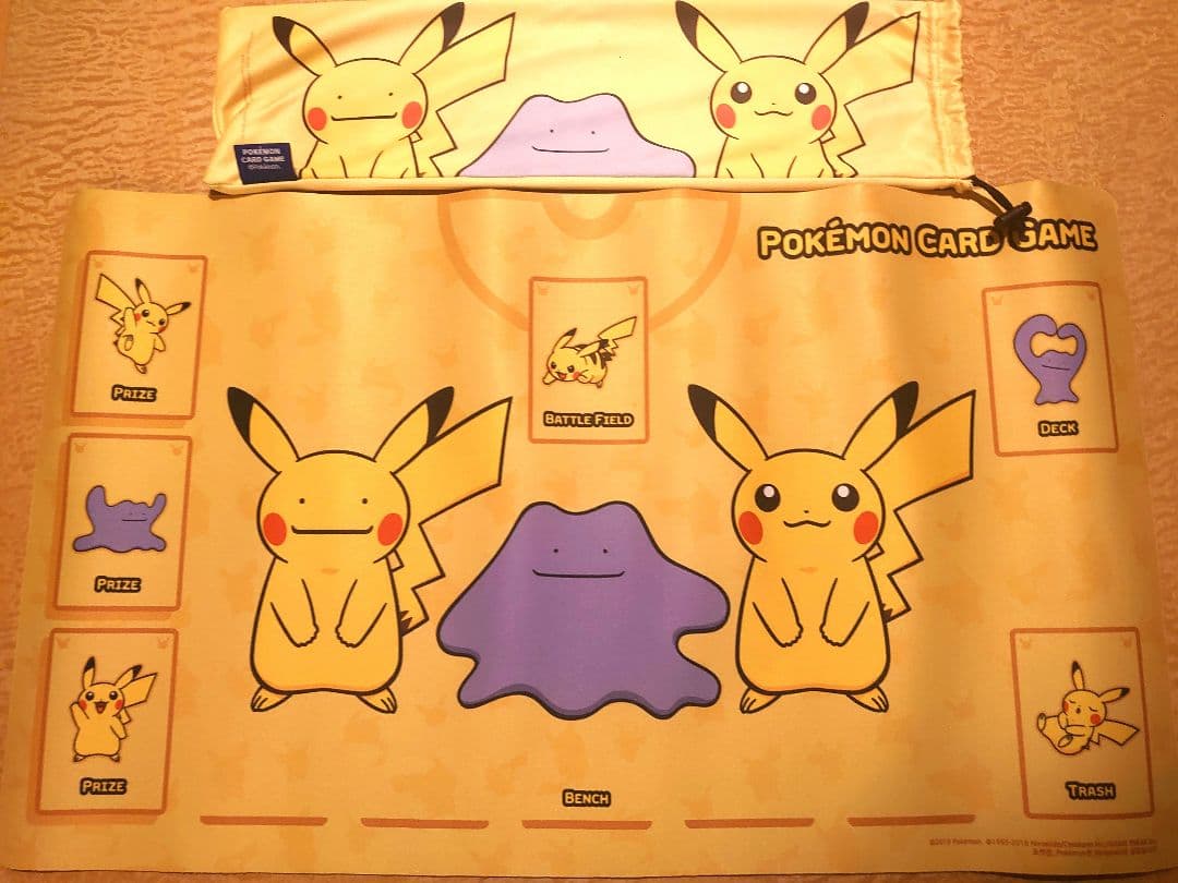 ポケモン カードゲーム ラバープレイマット 韓国限定 メタモン ピカチュウ