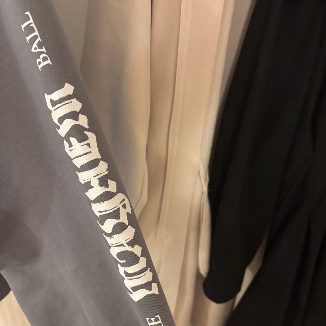 グレー パーカー PERFECT CELEBRITY