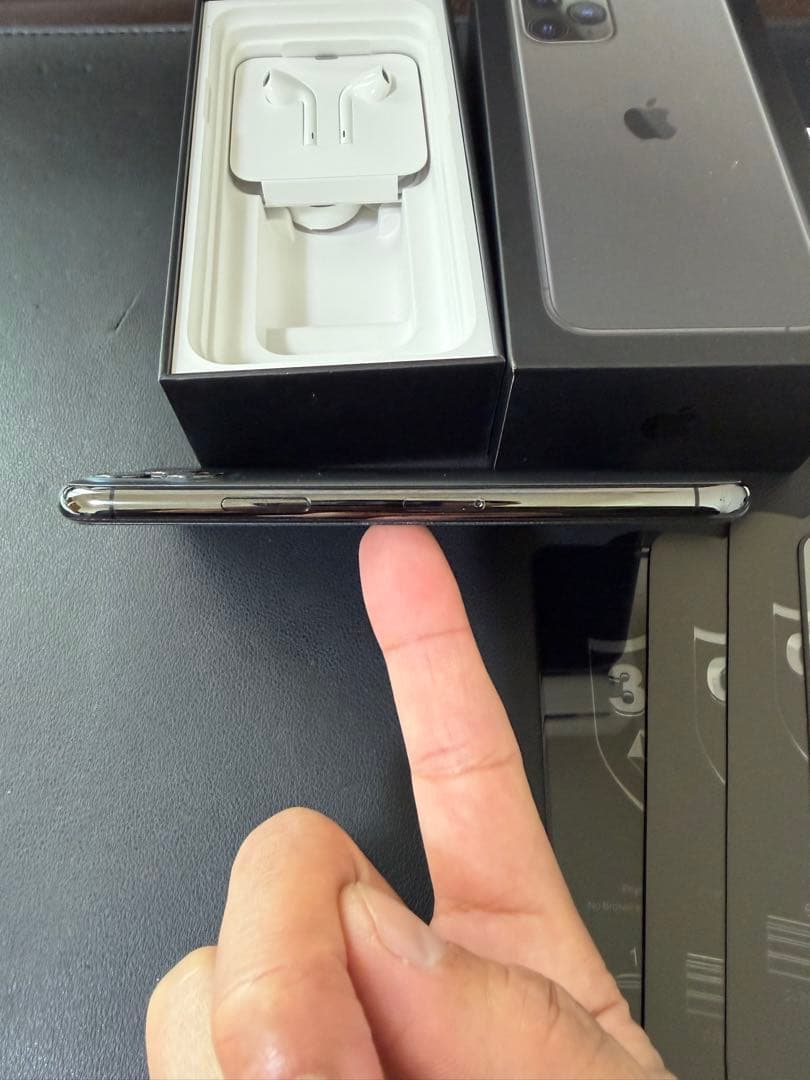 iPhone11pro 256GB スペースグレー　SIMロックあり　綺麗！