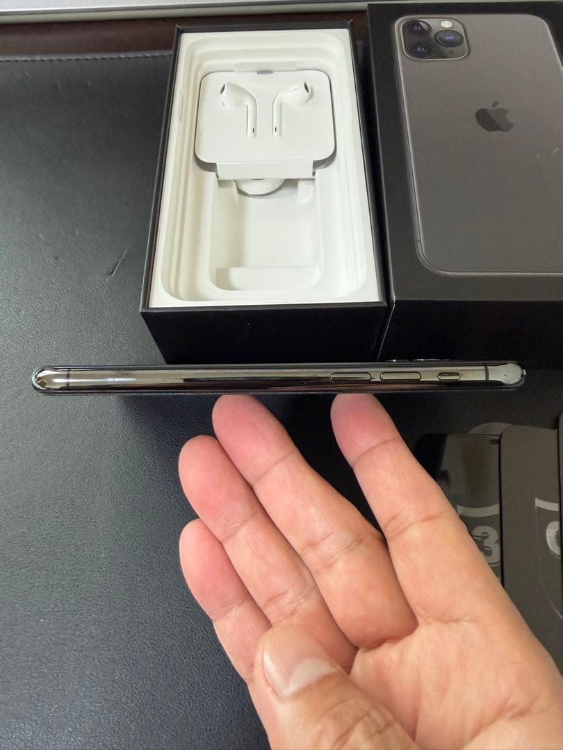 iPhone11pro 256GB スペースグレー　SIMロックあり　綺麗！