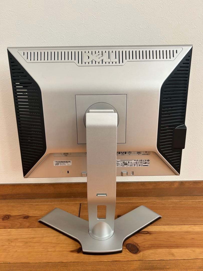 DELL 20.1インチワイド液晶モニター【2007WFPb】VGA付き