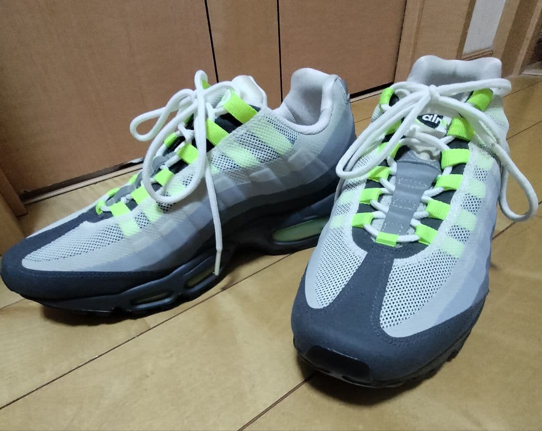 シューズ(男性用) NIKE AIR MAX 95 NO SEW NEON 511306-040