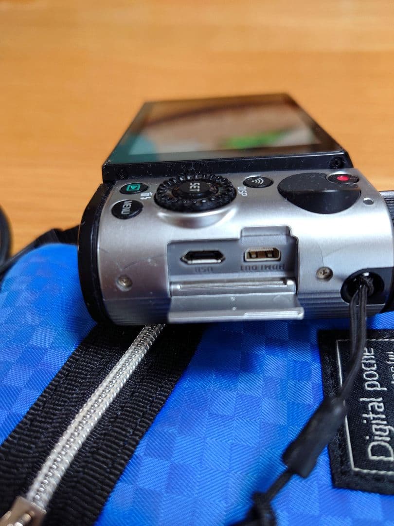 CASIO EXILIM HS コンパクトデジタルカメラ