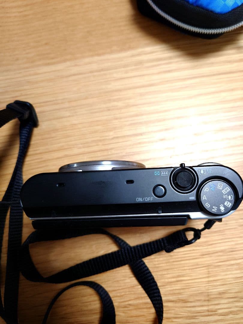 CASIO EXILIM HS コンパクトデジタルカメラ