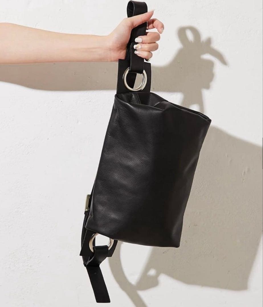 【hatome】ボディバッグMサイズ