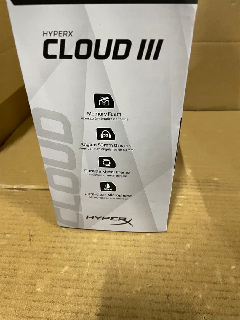 HyperX Cloud III  ゲーミングヘッドセット