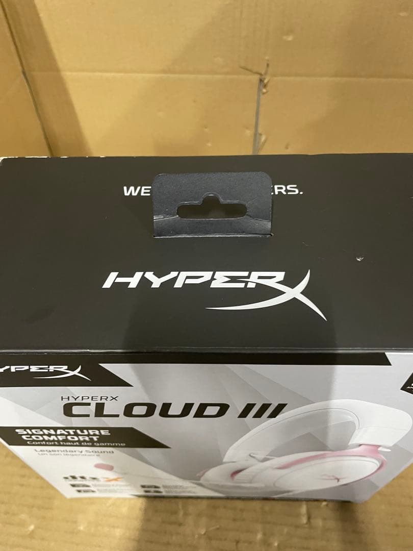 HyperX Cloud III  ゲーミングヘッドセット