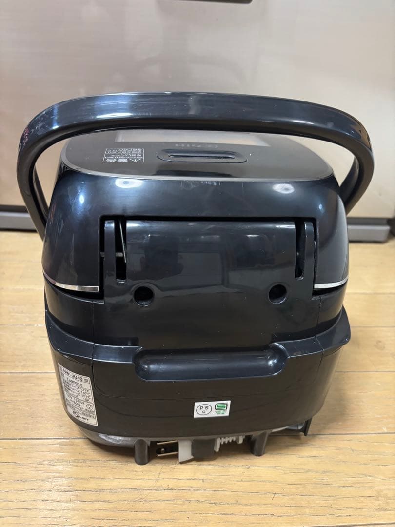 象印 炎舞炊き 圧力IH炊飯ジャーNW-JU10 -2019年製