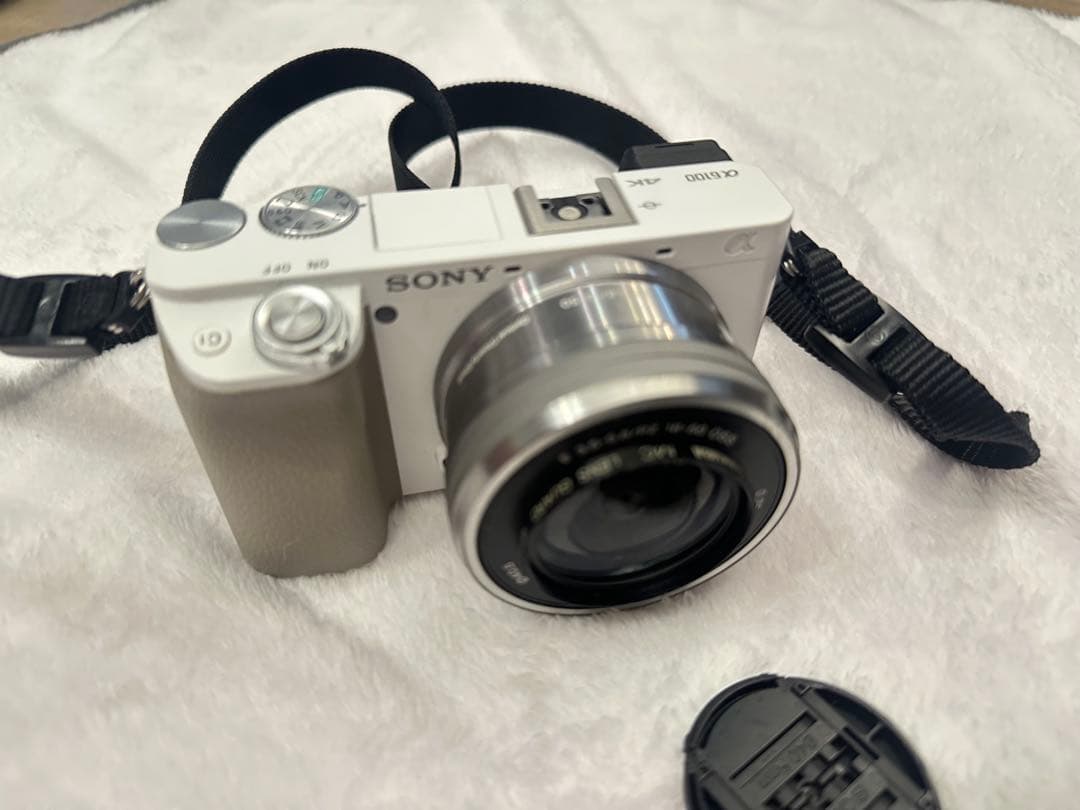 SONY a6100 本体　レンズ