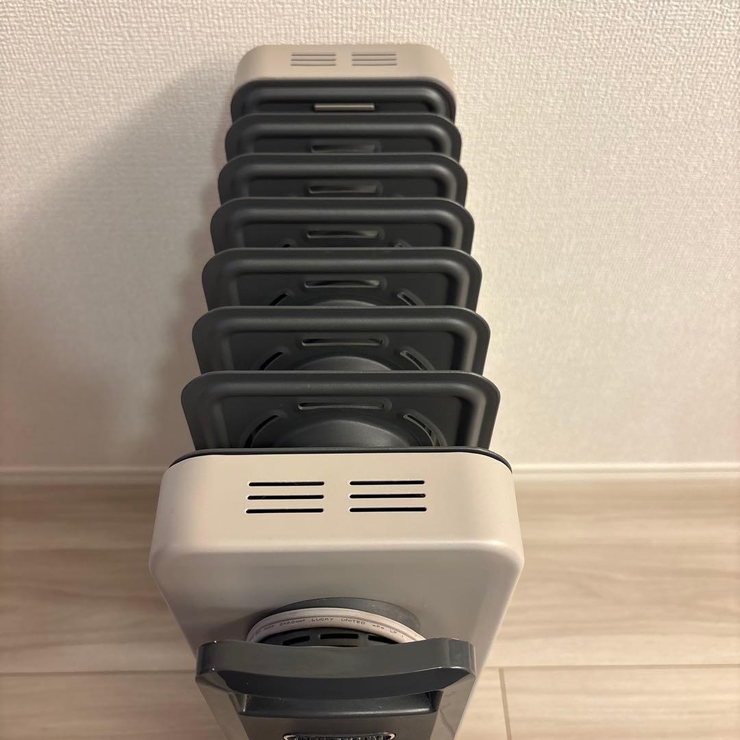 デロンギオイルヒーター　RHJ21F0812-GY