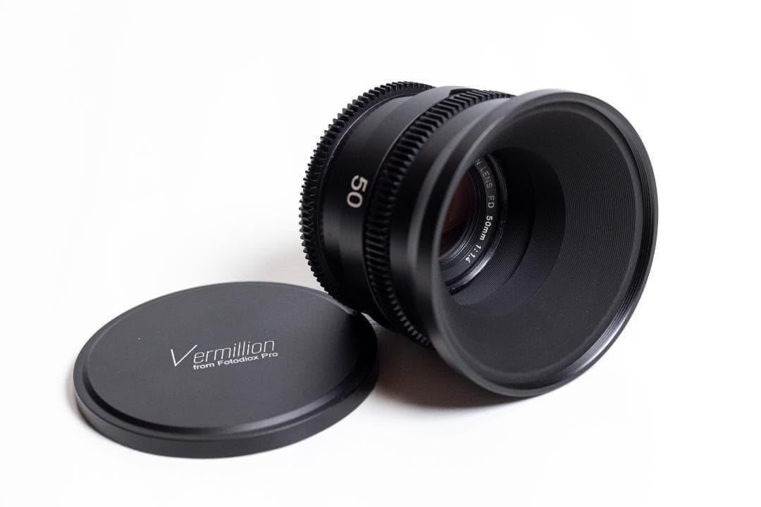 シネレンズ　EFマウント 50mm T1.6