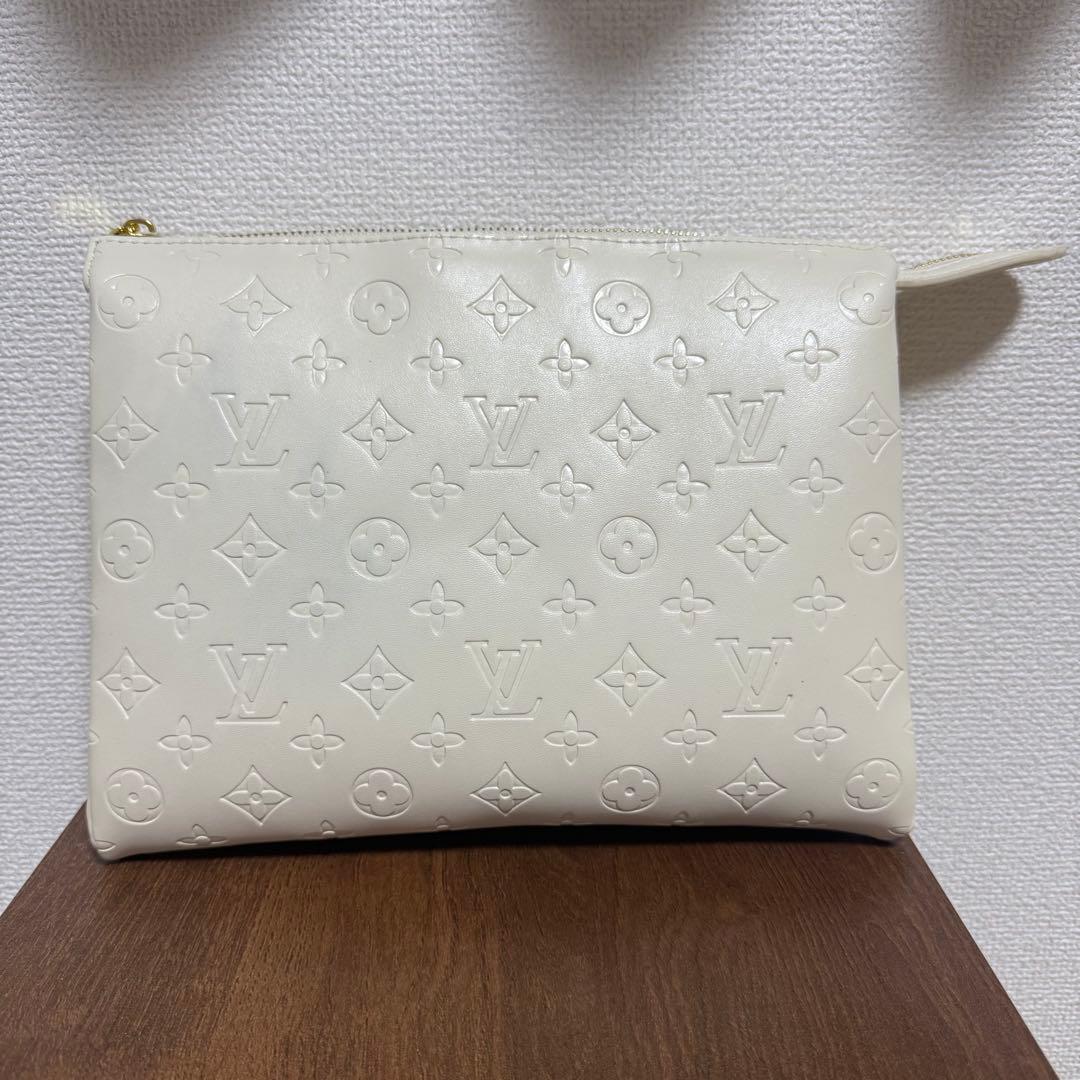 Louis Vuitton ホワイトショルダーバッグ