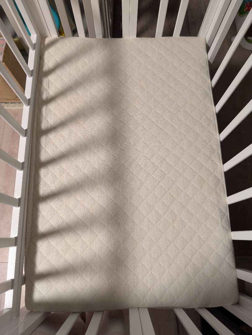 美品♡カトージ ミニベビーベッド 折りたたみ F（ホワイト）