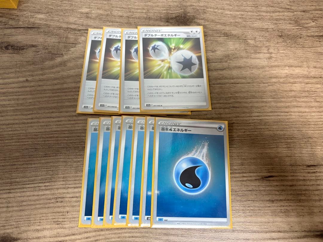 ポケモンカード デッキ　スリーブ付き