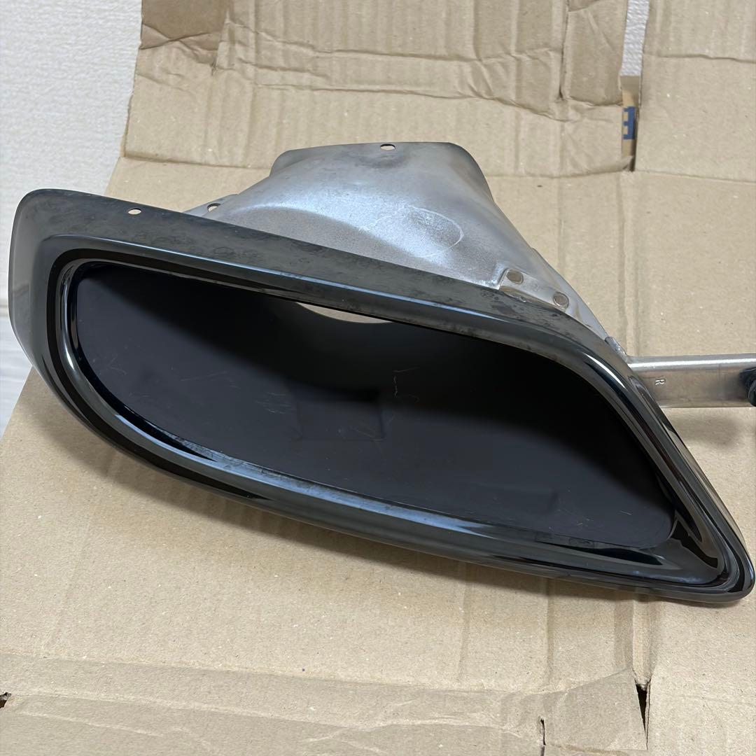 シビックRS マフラーガーニッシュ