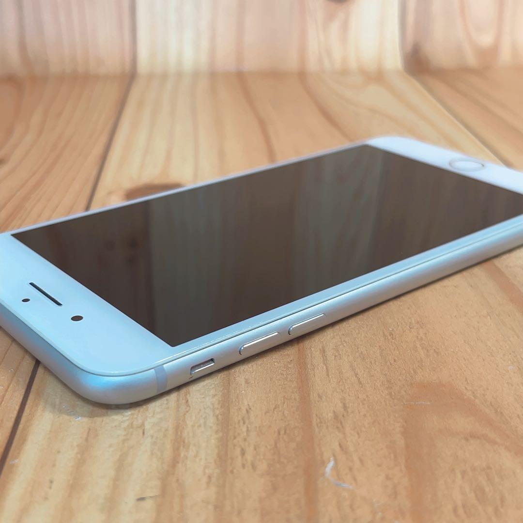 SIMフリー 本体 iPhone 8 Plus 256 GB シルバー 163