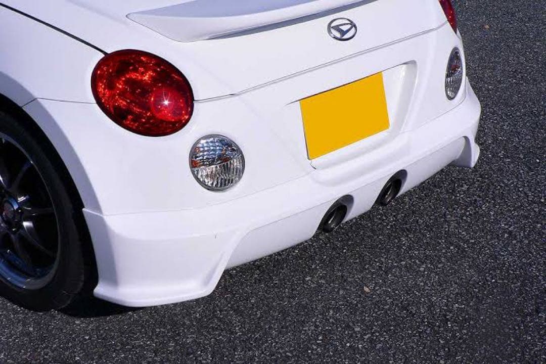 L880K コペン halfwayリヤバンパー 亀裂あり