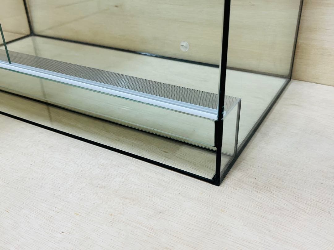 パルダリウム・テラリウム水槽Ｗ600×Ｄ300×Ｈ450