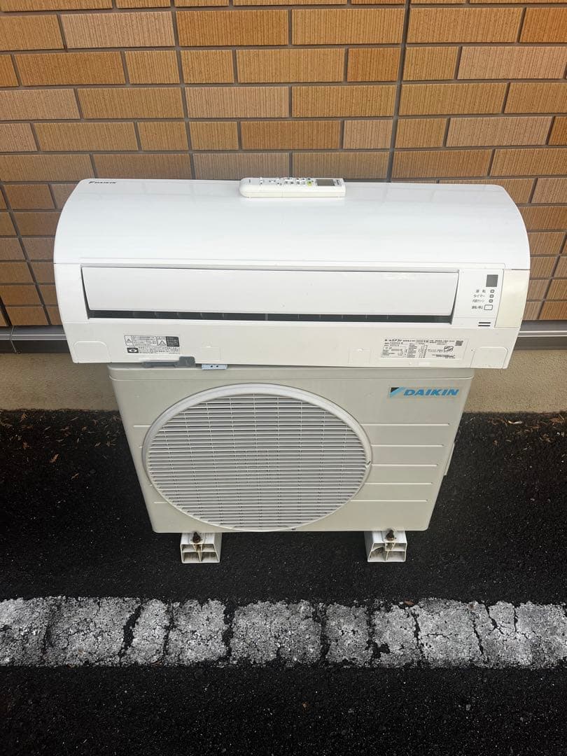 DAIKIN エアコン F22ZTES-W 2020年製
