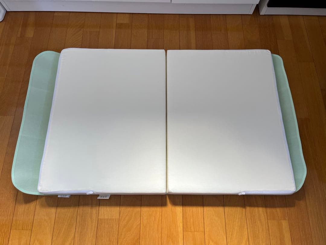 カトージ KATOJI ミニサイズ ベビーベッド クリーム色 付属品付き セール