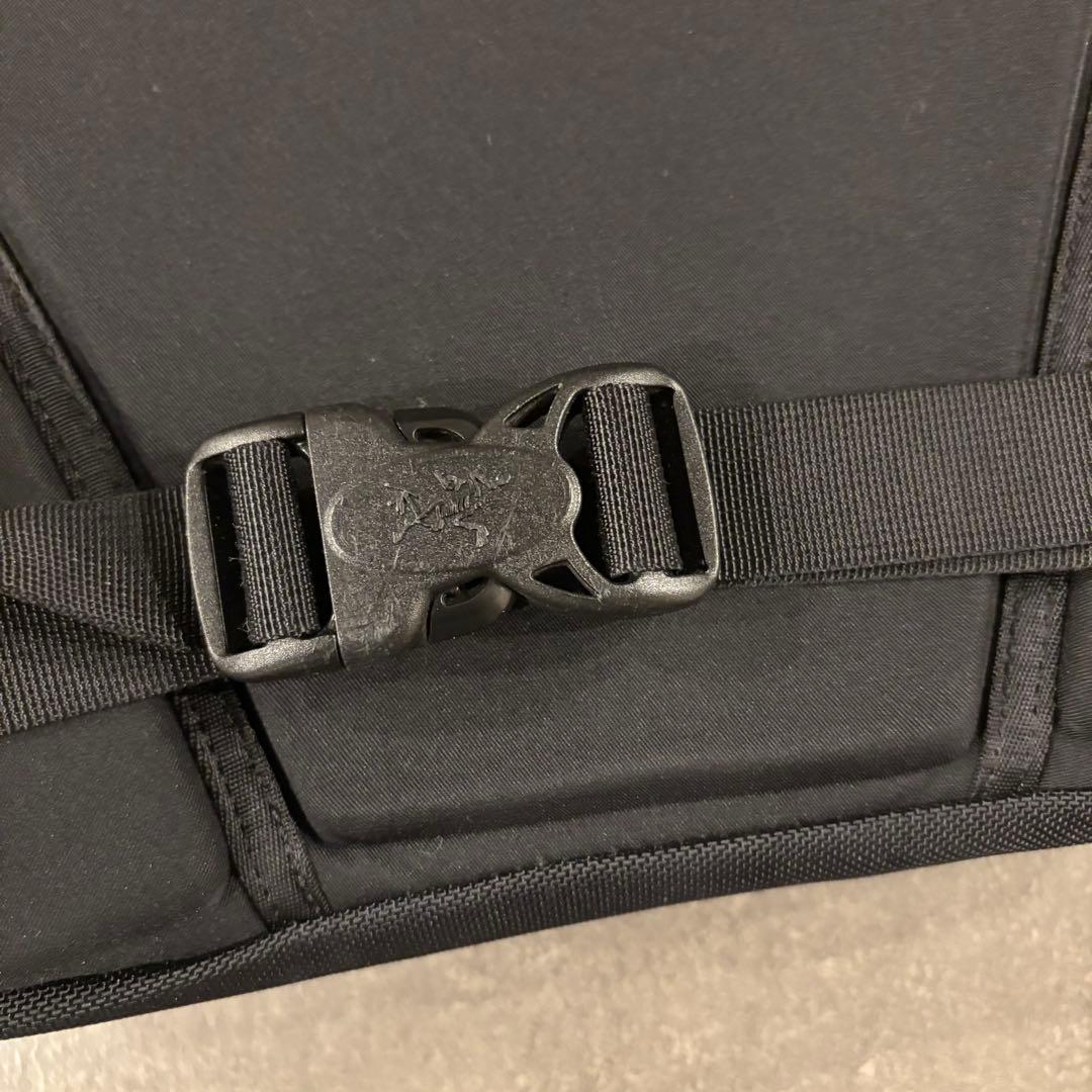 ARC'TERYX アロー22