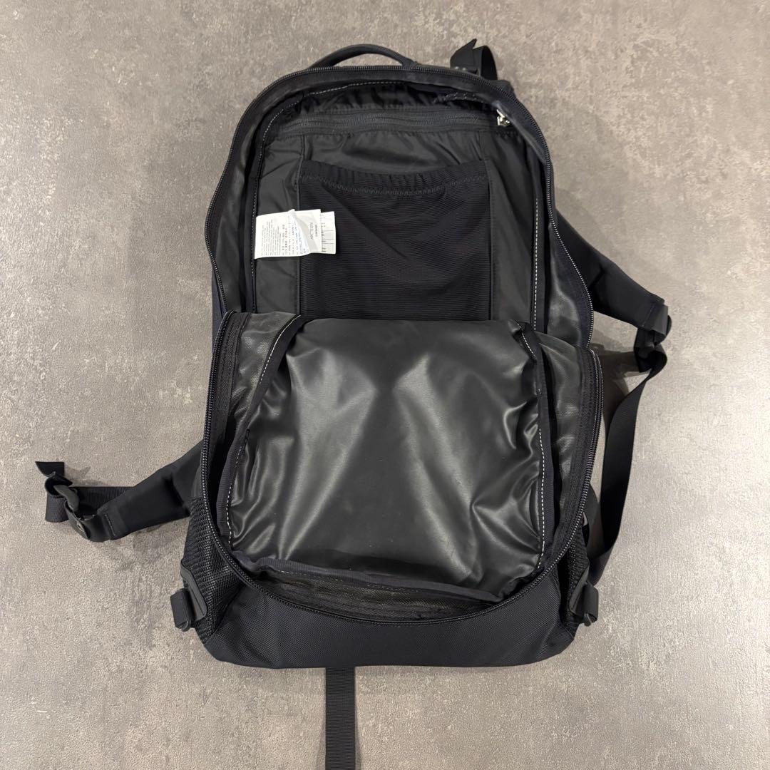 ARC'TERYX アロー22