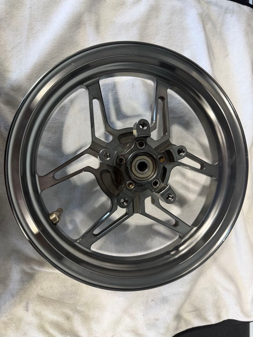 シグナスX 4.5型 MOS鍛造ホイール