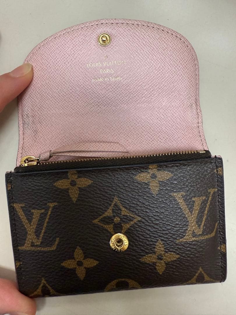 ア*ぞ様 Louis Vuitton ケース ブラウン/ピンク