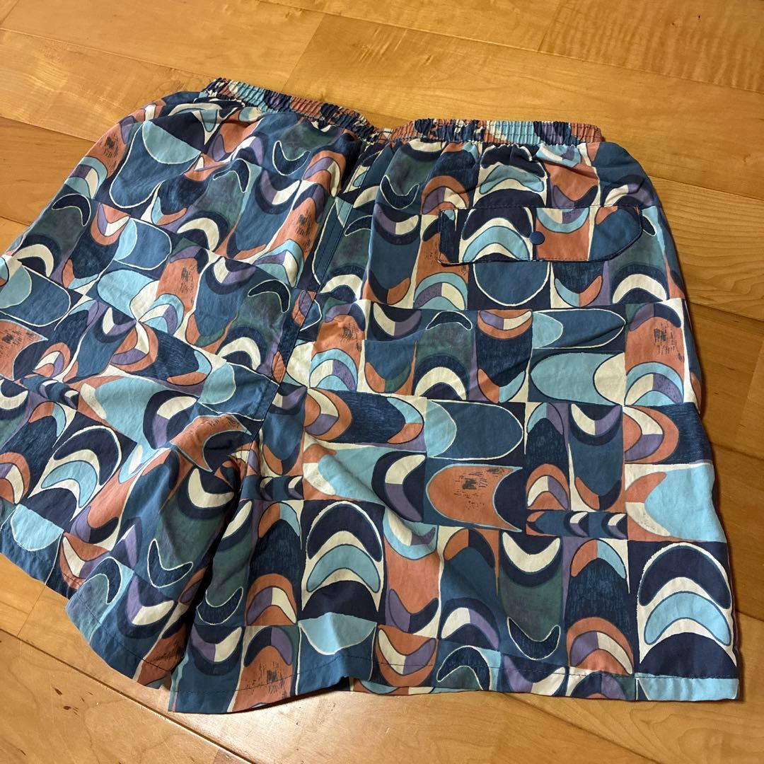 【最新25】パタゴニア メンズ バギーズショーツ 5インチ Mサイズ 総柄