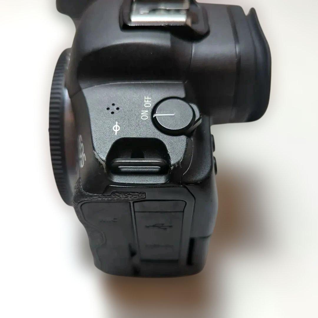 美品♪　Canon EOS R5＋レンズRF50mm F1.8 STM