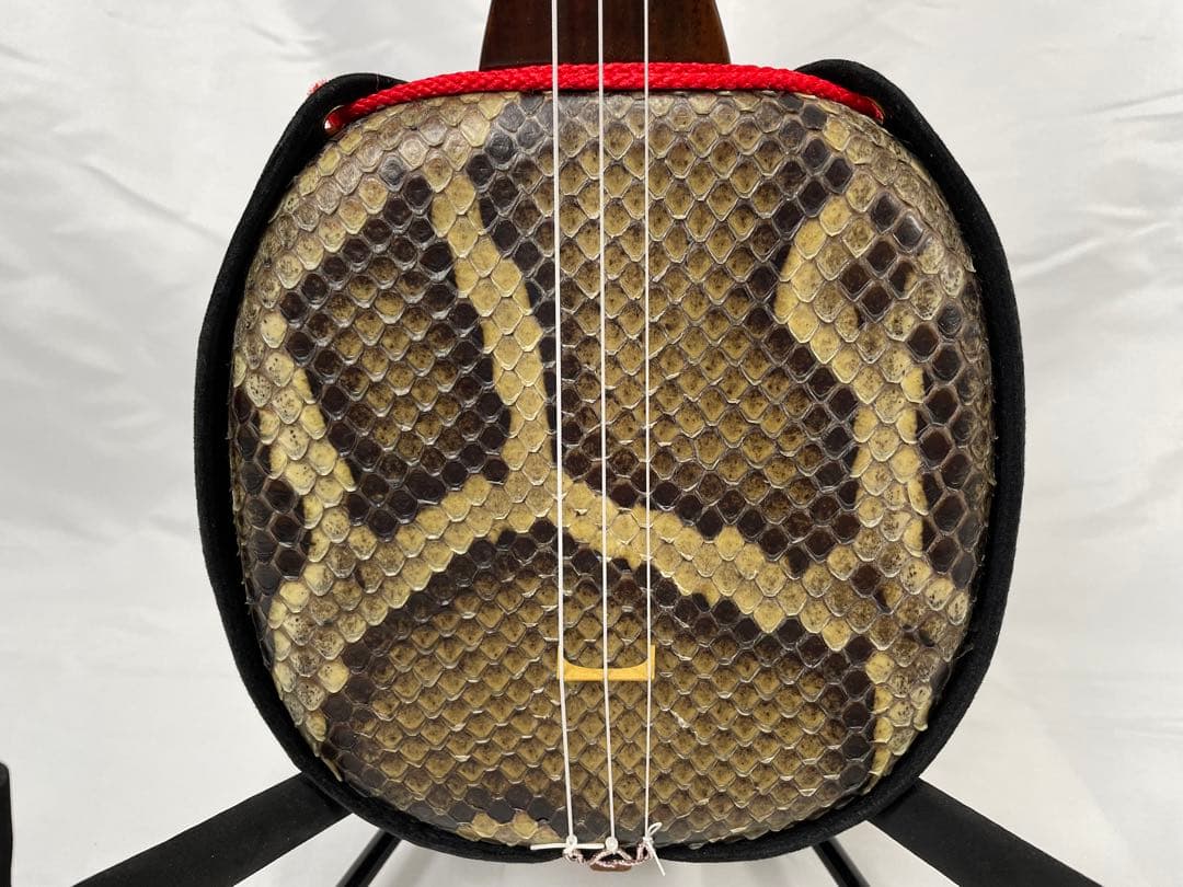 宮古木工芸 與儀栄功作 縞黒檀/カマゴン 棹/三線