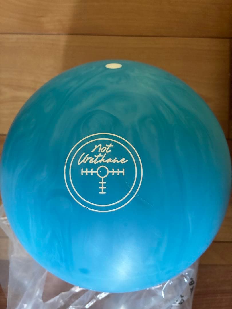 NU BLUE HAMMER ボウリングボール 14ポンド