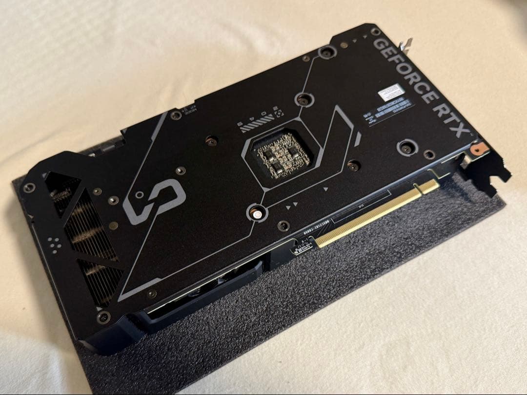 ハ*キ様 ASUS DUAL-RTX4070-O12G GeForce RTX4