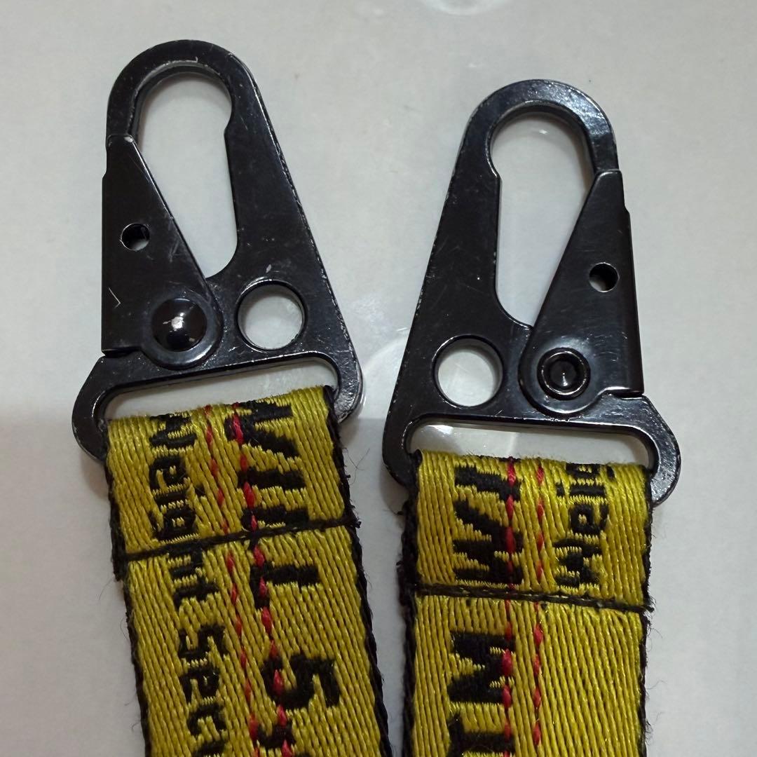 off-white オフホワイト iPhone 12 ストラップ ケース