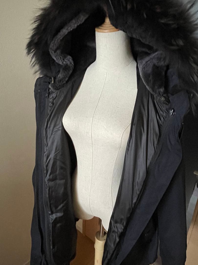 23区　ブラックファー付きネイビーモッズコート　50サイズ