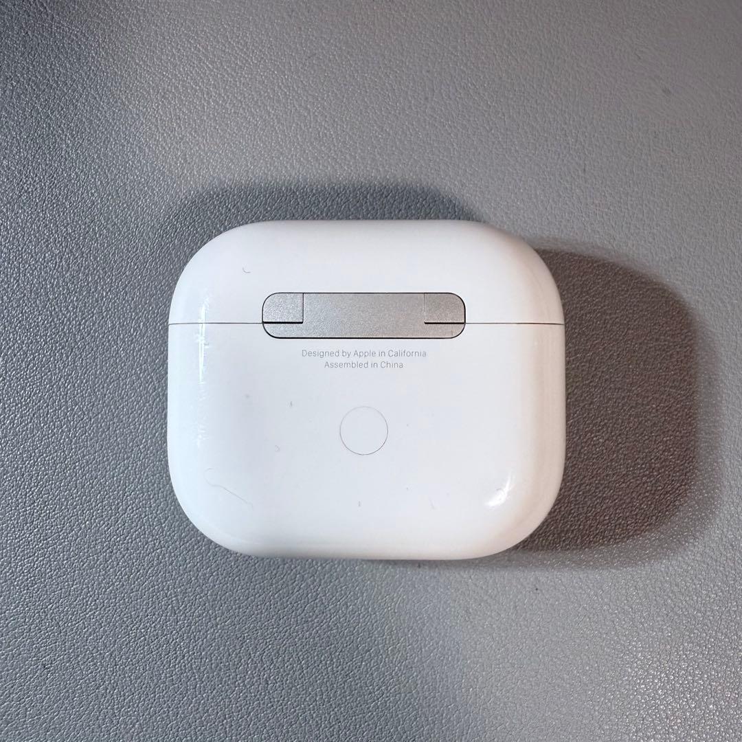AirPods 第3世代　ケーブル付き　Apple 美品