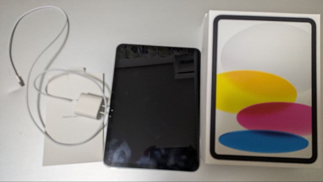Apple iPad第10世代 64GB シルバー
