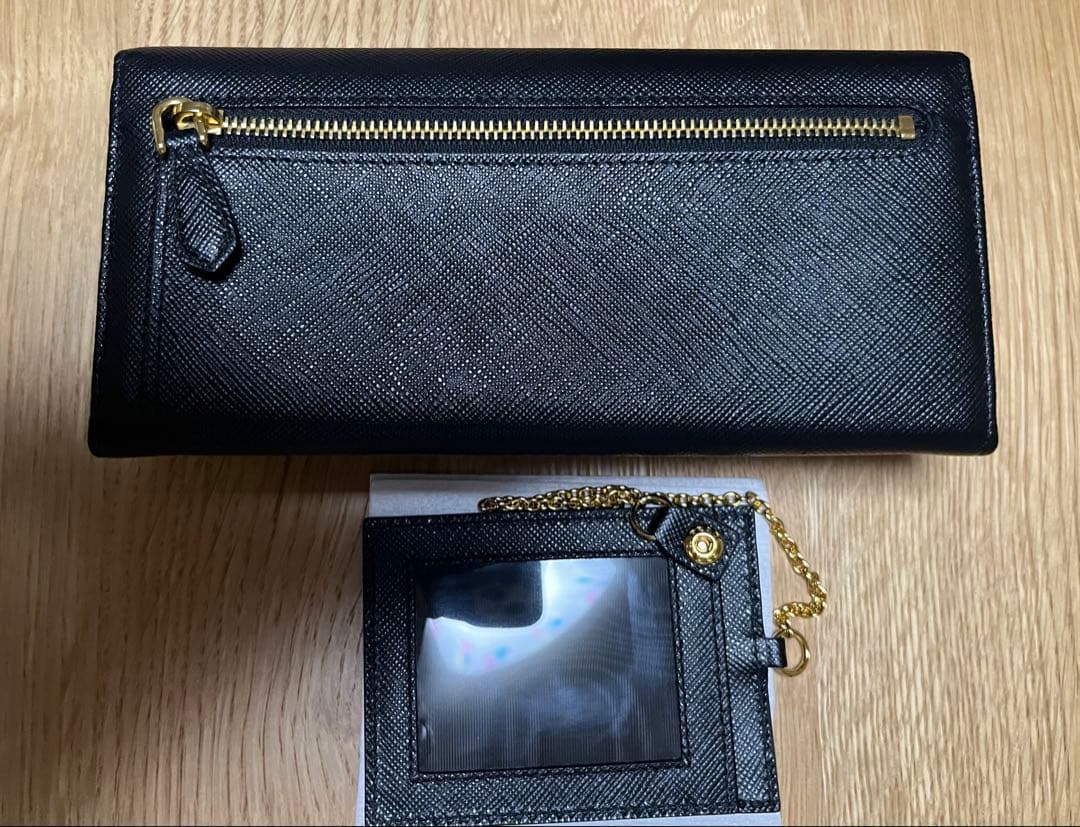 ☆美品☆ PRADA 長財布 リボン1MH132 サフィアーノ ブラック