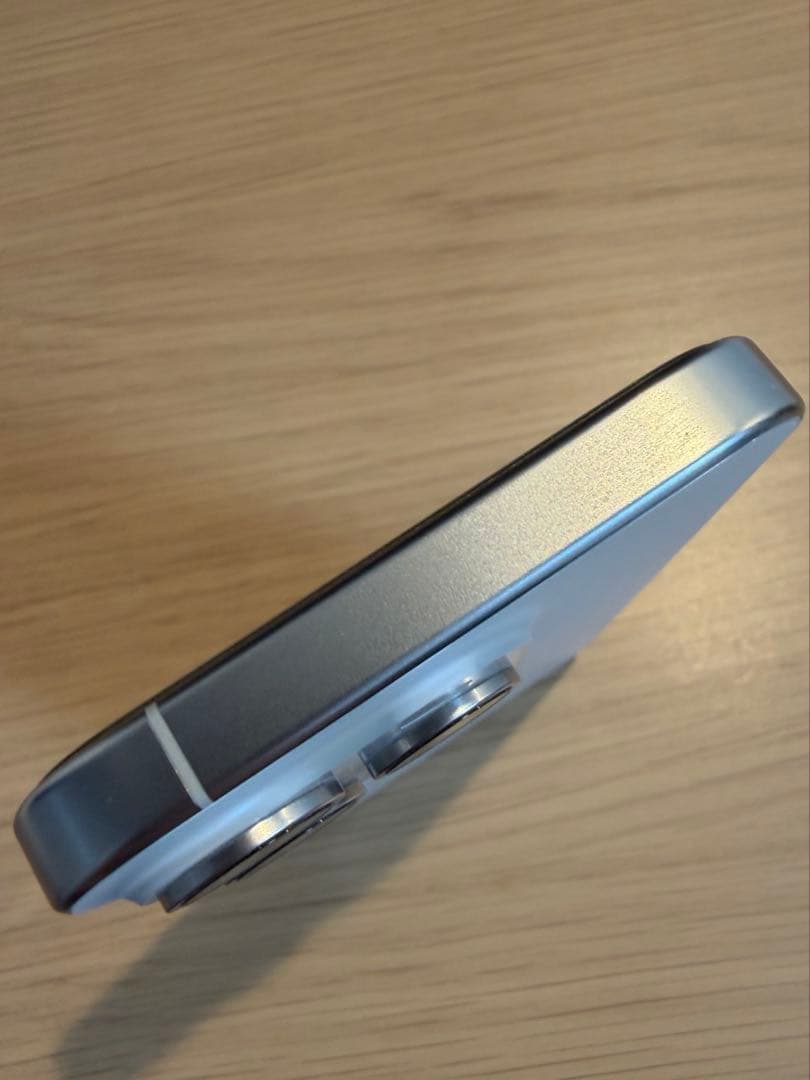 【超美品】Apple iPhone 15 Pro ホワイトチタニウム 256GB