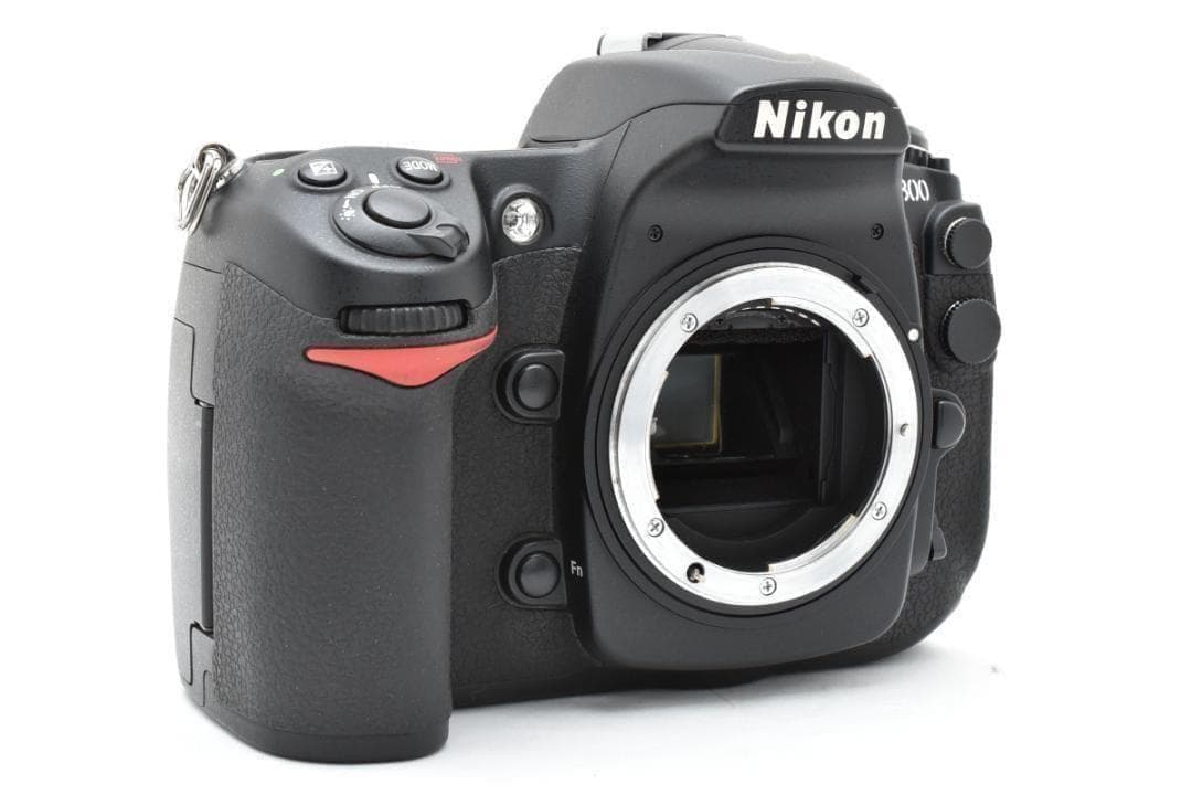 ニコン　Nikon D300 ボディ ZYE250710 #539☆