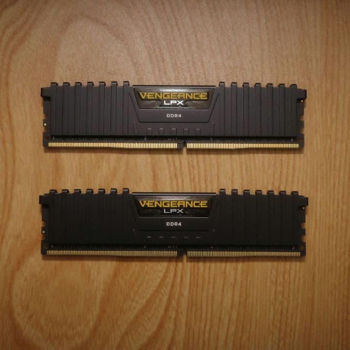 Vengeance LPX DDR4 2666MHz 32GB(16×2)