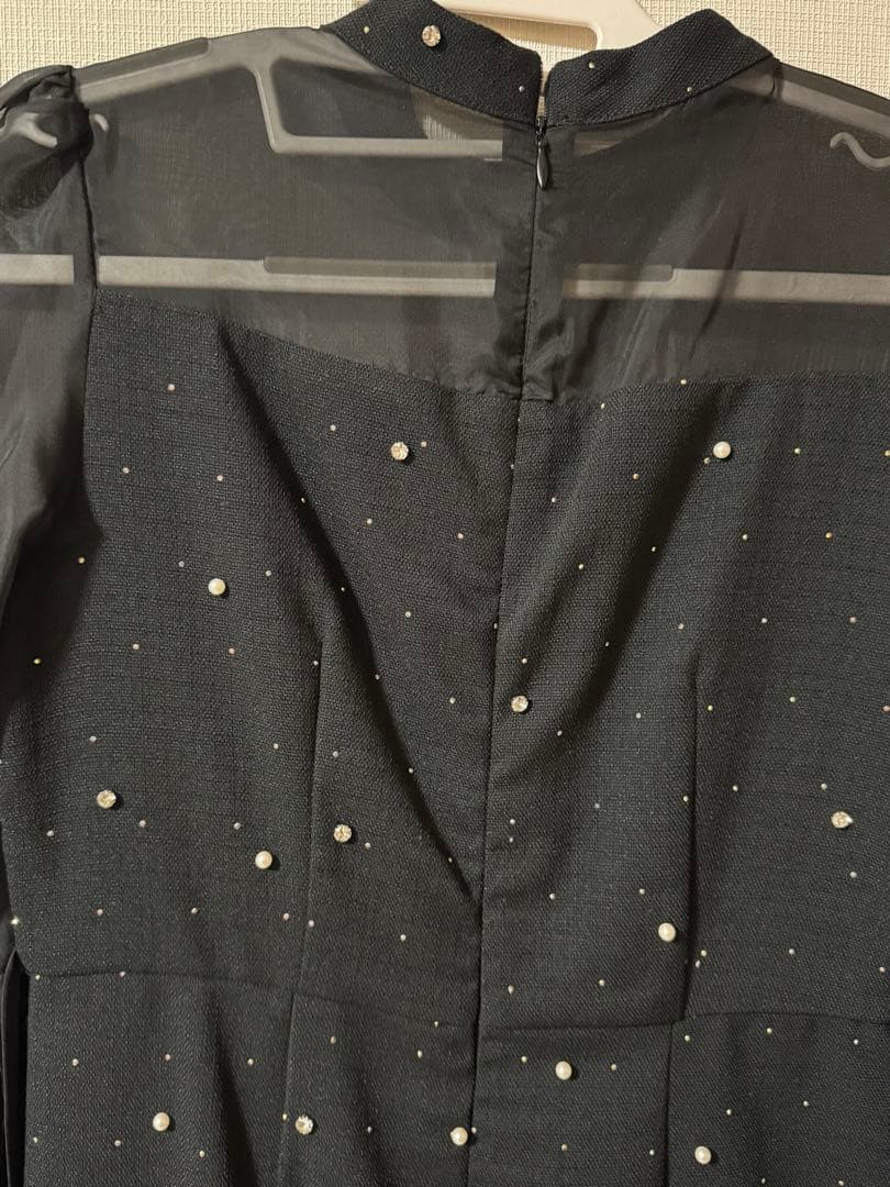 【LEJA】パールビジュー付きプリーツ　マーメイドシルエットワンピースドレス