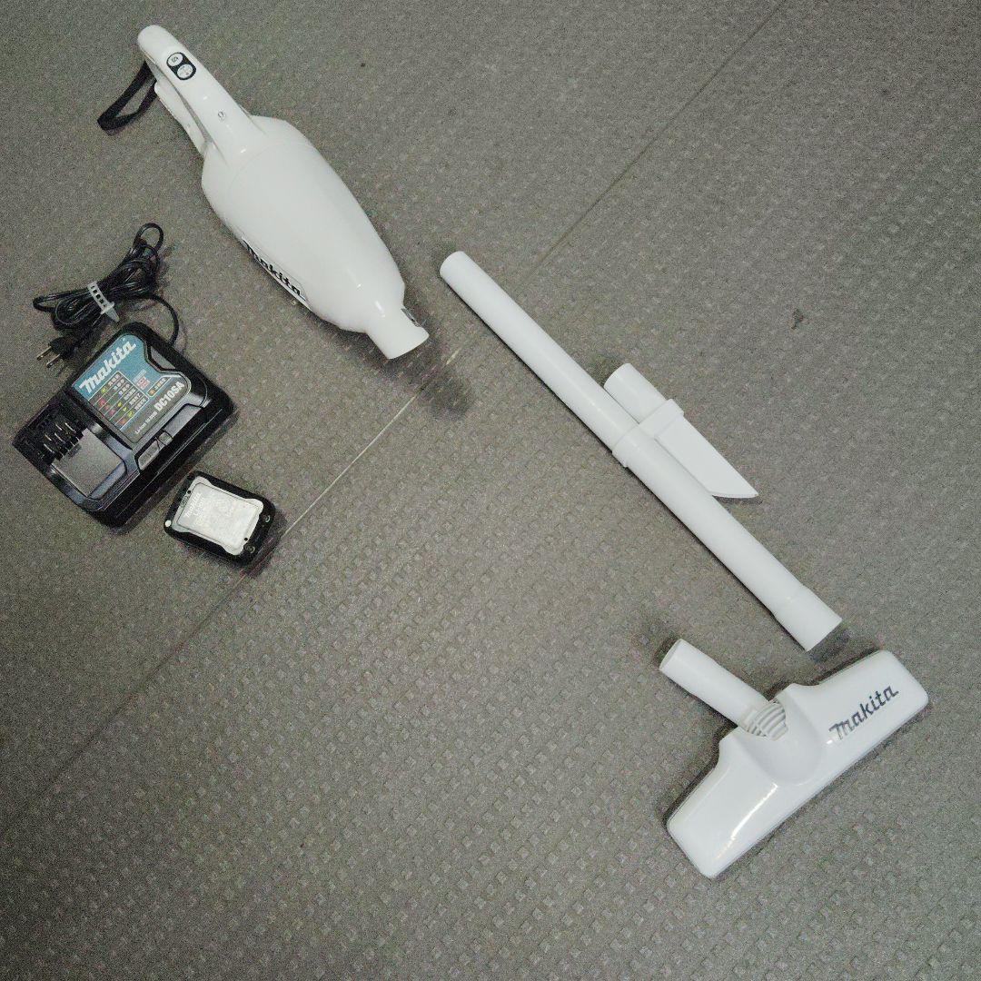 マキタ 掃除機　　　①