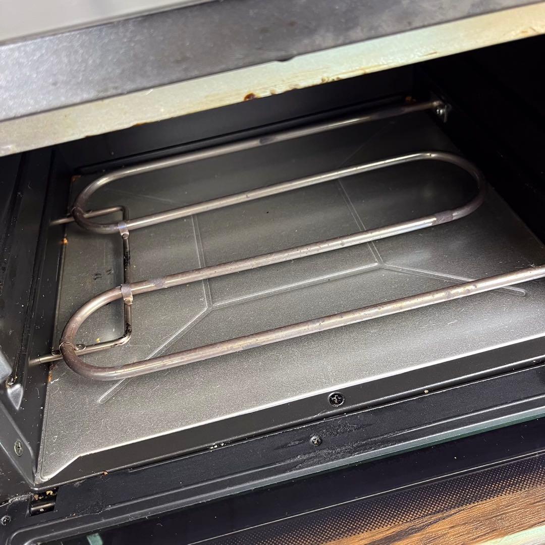 【匿名発送】デロンギ　オーブントースター　E01407J-BK ブラック