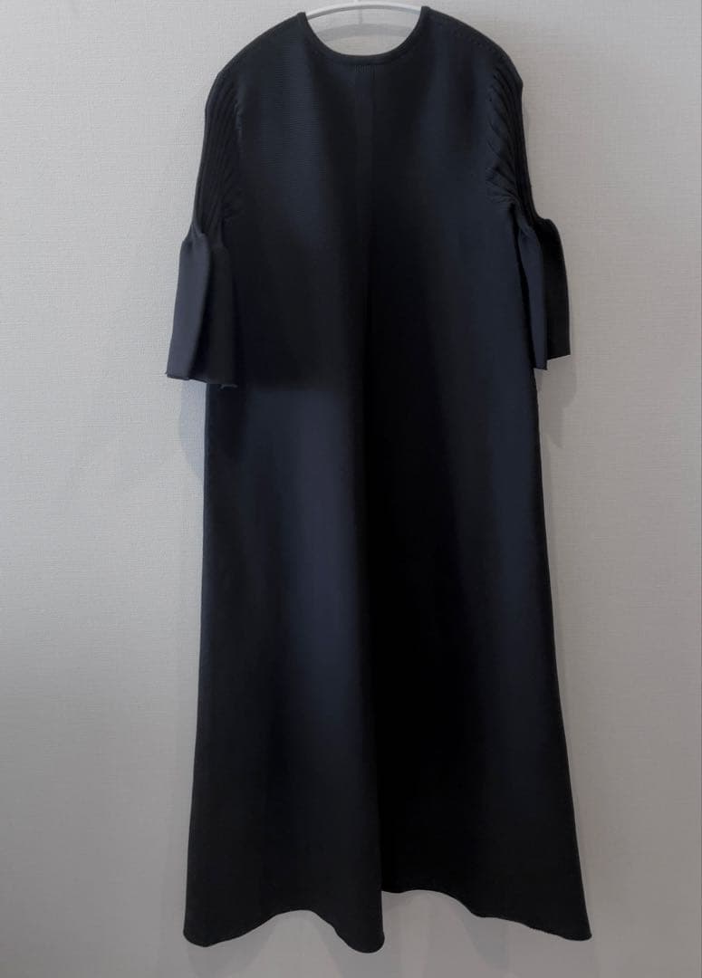 ワンピース CFCL POTTERY SHORT BELL SLEEVE FLARE