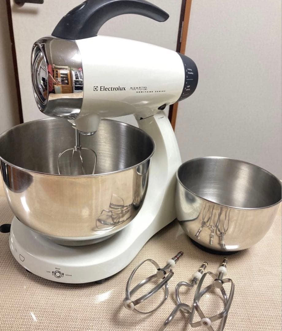 SALE エレクトロラックス スタンドミキサー ESM945