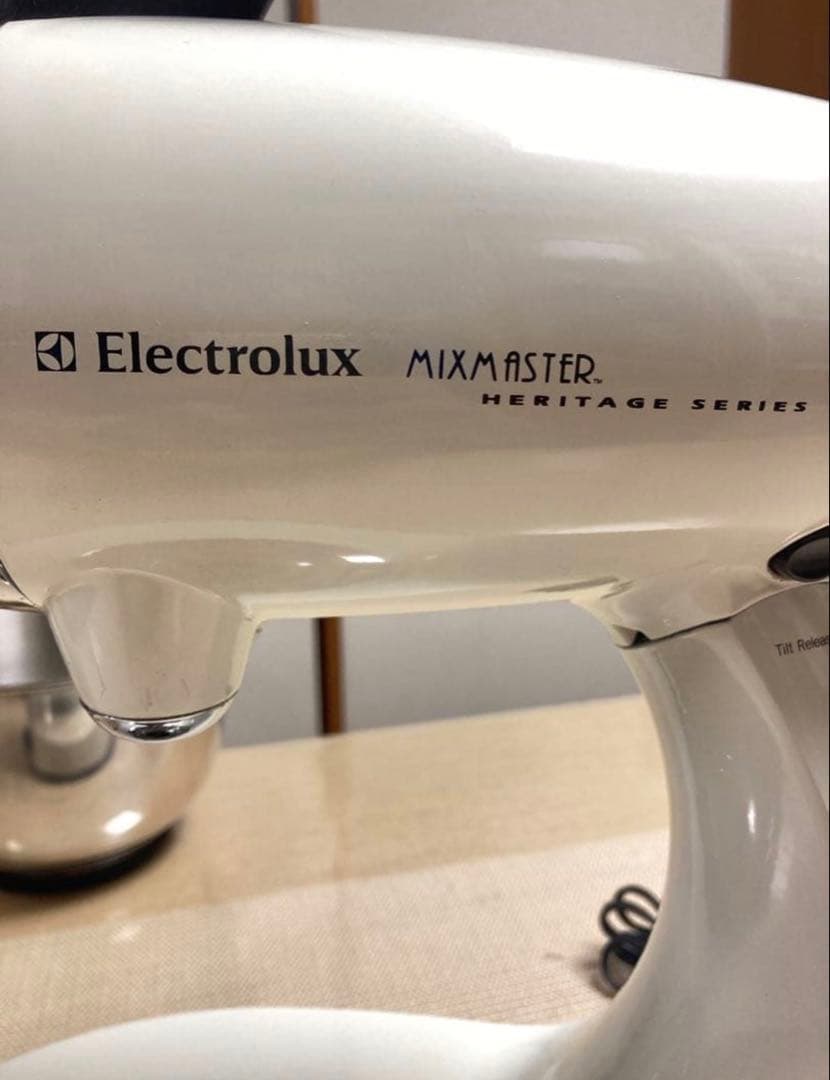 SALE エレクトロラックス スタンドミキサー ESM945