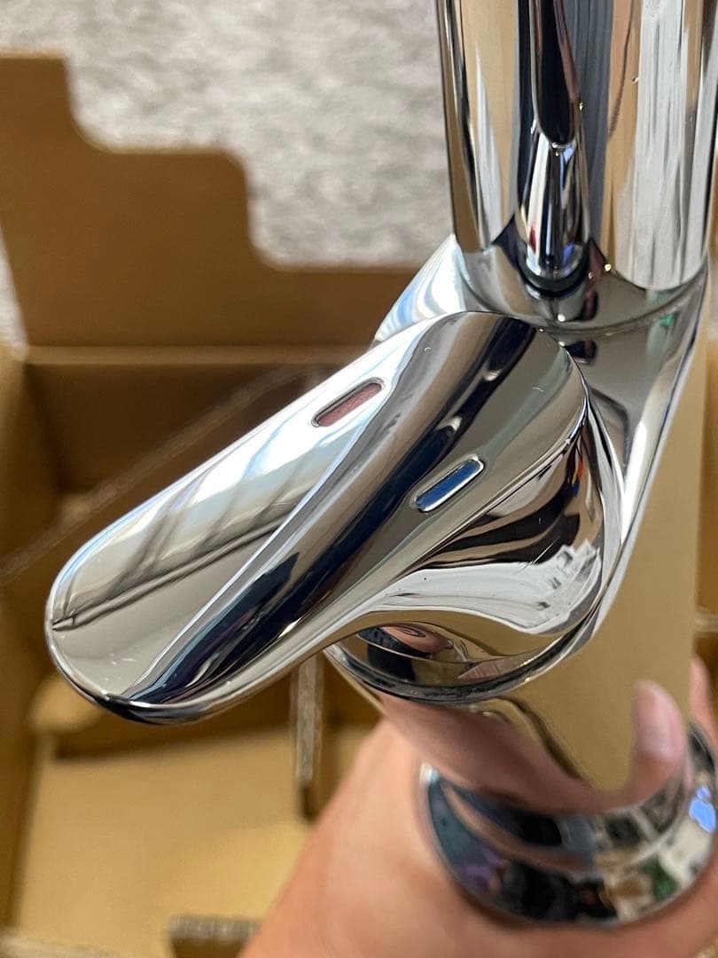 リクシル　LIXIL タッチレス水栓　ジャンク