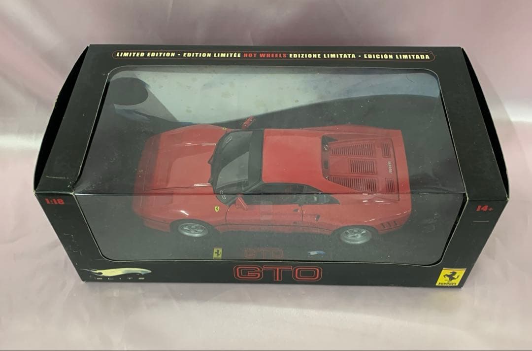 1/18 Ferrari GTO(レッド) 「Hot Wheels ELITE」